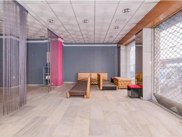 Local Comercial en venta en Ronda, Comarca de la Vega de Granada