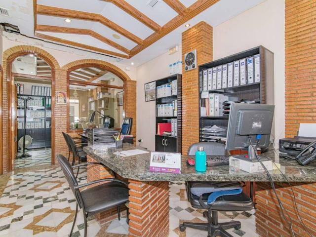 Local Comercial en venta en Comarca de la Vega de Granada, Andalucía