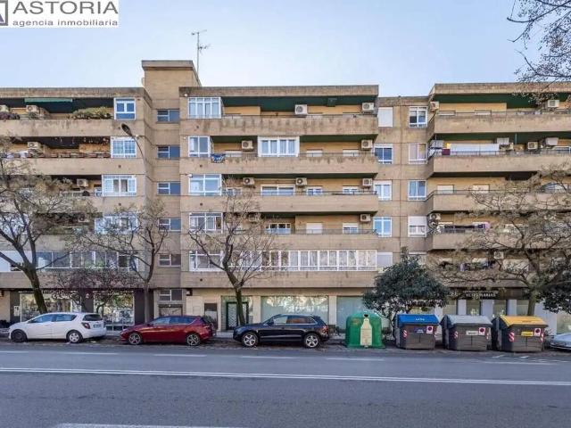 Local Comercial en venta en Chana, Comarca de la Vega de Granada