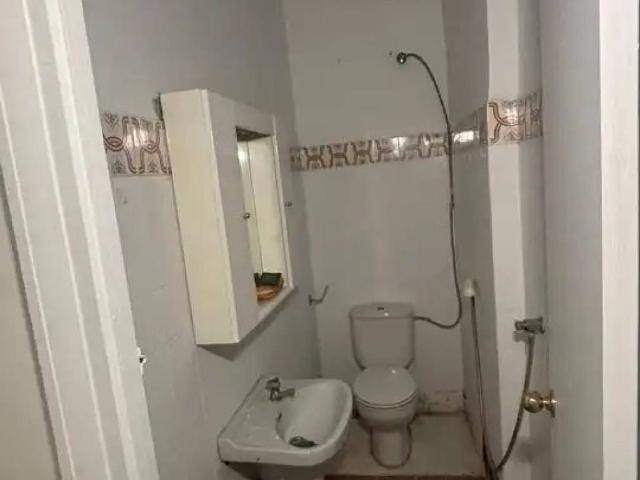 Local Comercial en venta en Los Manantiales, Guadalajara