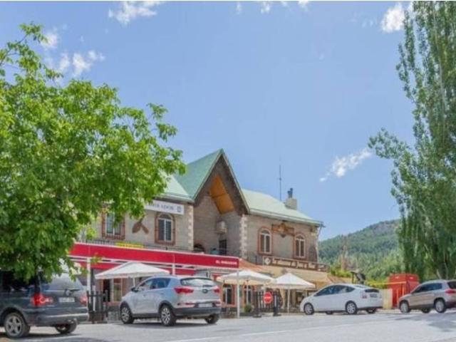 Local Comercial en venta en Güejar Sierra, Granada