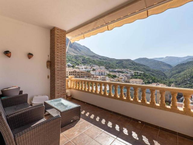 Local Comercial en venta en Güejar Sierra, Granada