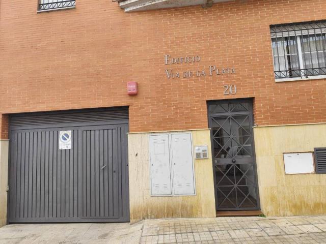 Local Comercial en venta en Guillena, Sevilla