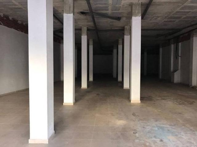 Local Comercial en venta en Hellín, Castilla-La Mancha