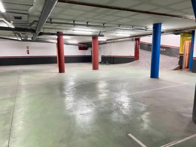 Local Comercial en venta en Herencia, Castilla-La Mancha