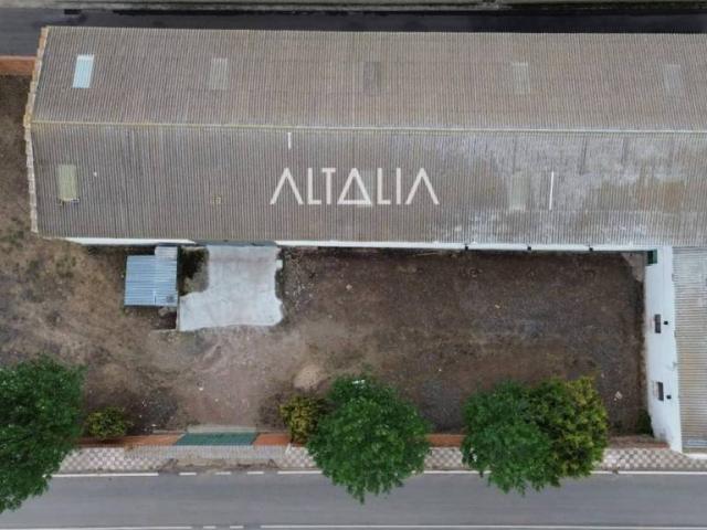 Local Comercial en venta en Hontanaya
