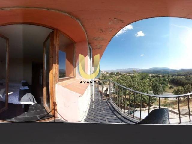 Local Comercial en venta en Hoyocasero