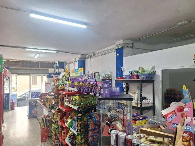 Local Comercial en venta en Comarca Metropolitana de Huelva, Andalucía