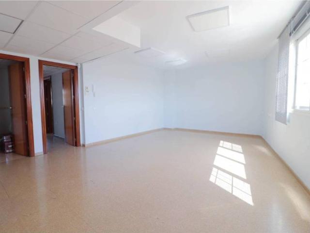 Local Comercial en venta en Huércal De Almería, Andalucía