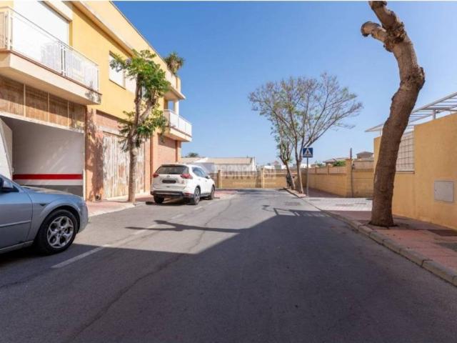 Local Comercial en venta en Huércal De Almería, Andalucía
