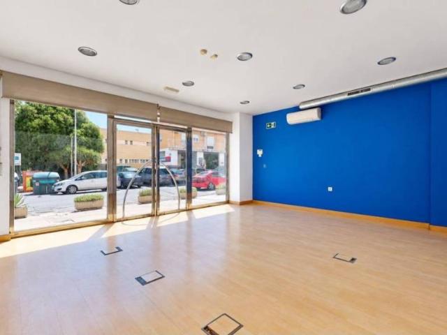 Local Comercial en venta en Visiedo, Huércal de Almería