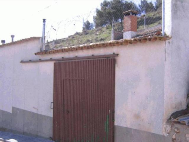Local Comercial en venta en Huete, Castilla-La Mancha