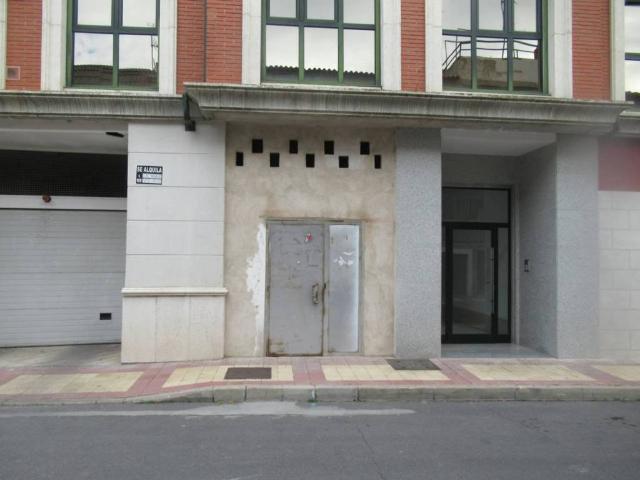 Local Comercial en venta en Íscar, Castilla y León