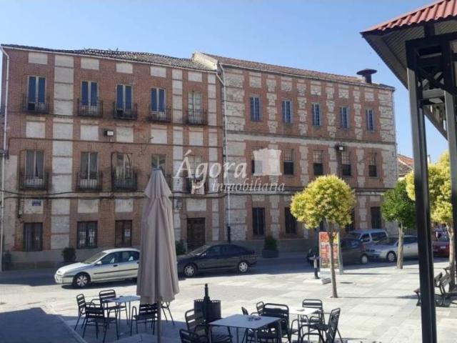 Local Comercial en venta en Íscar, Castilla y León