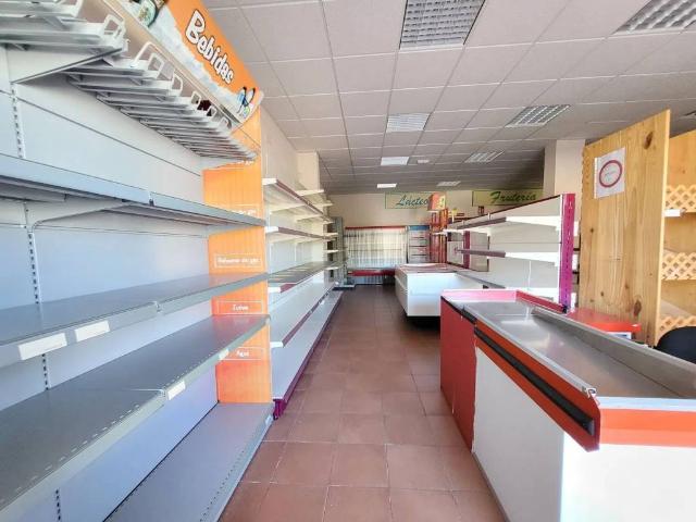 Local Comercial en venta en Urbanización Coto de San Isidro, Ituero Y Lama