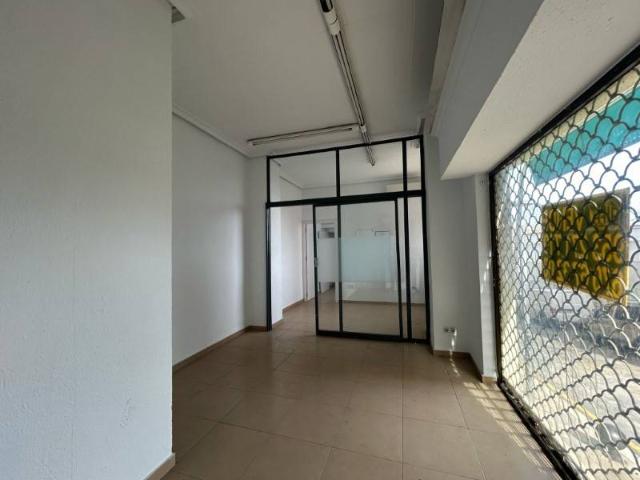 Local Comercial en venta en Jaén, Andalucía
