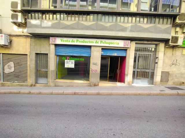 Local Comercial en venta en San Andrés, Jaén