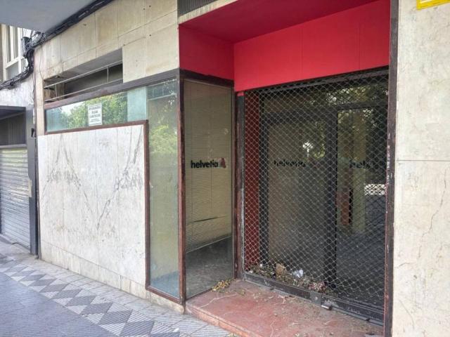 Local Comercial en venta en Las Protegidas, Jaén