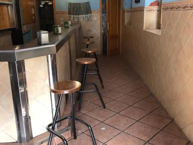 Local Comercial en venta en San Bartolomé, Jaén