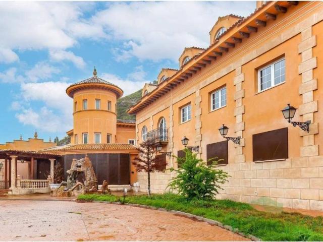 Local Comercial en venta en El Valle de Cofrentes-Ayora, Valencia