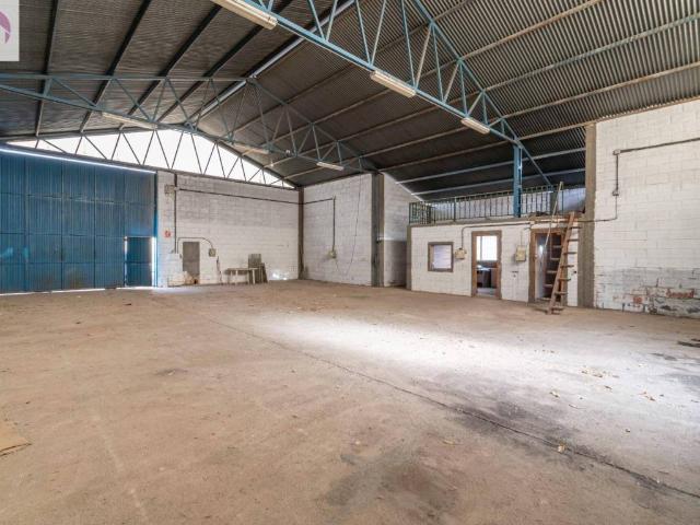 Local Comercial en venta en Jun, Granada