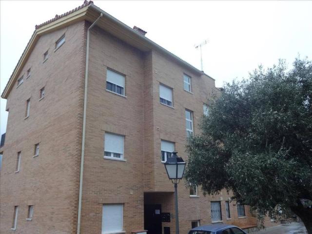 Local Comercial en venta en La Adrada, Castilla y León