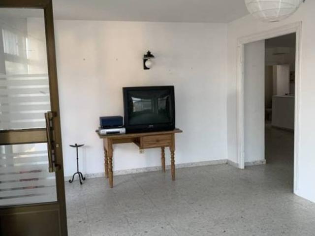 Local Comercial en venta en La Adrada, Castilla y León