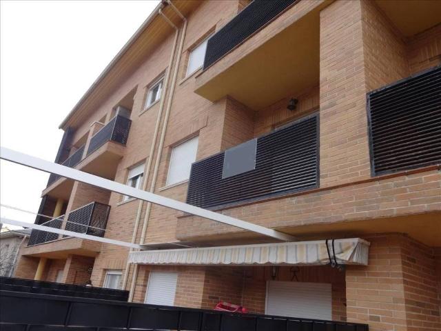 Local Comercial en venta en La Adrada, Castilla y León