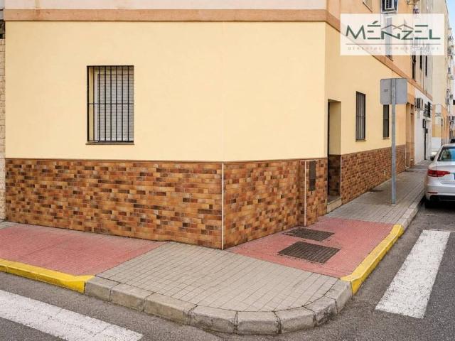 Local Comercial en venta en La Algaba, Andalucía