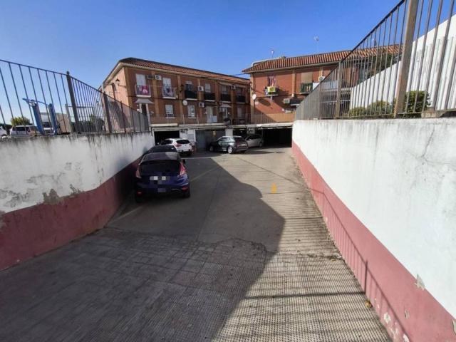 Local Comercial en venta en La Algaba, Andalucía
