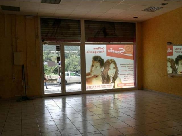 Local Comercial en venta en la Jonquera, Girona