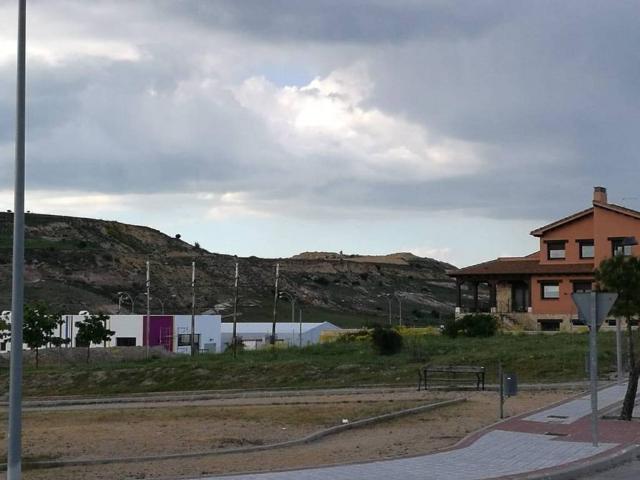 Local Comercial en venta en La Lastrilla, Castilla y León