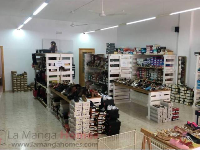 Local Comercial en venta en La Manga del Mar Menor, Cartagena