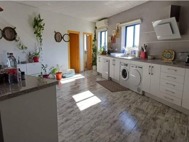 Local Comercial en venta en la Marina Baixa, Valencia