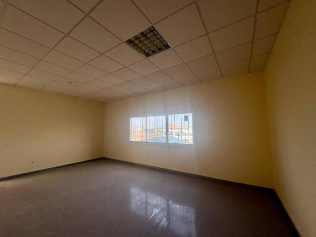 Local Comercial en venta en El Condado, Andalucía