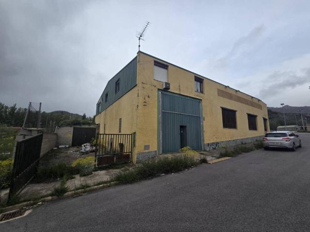 Local Comercial en venta en La Pola De Gordón, Castilla y León