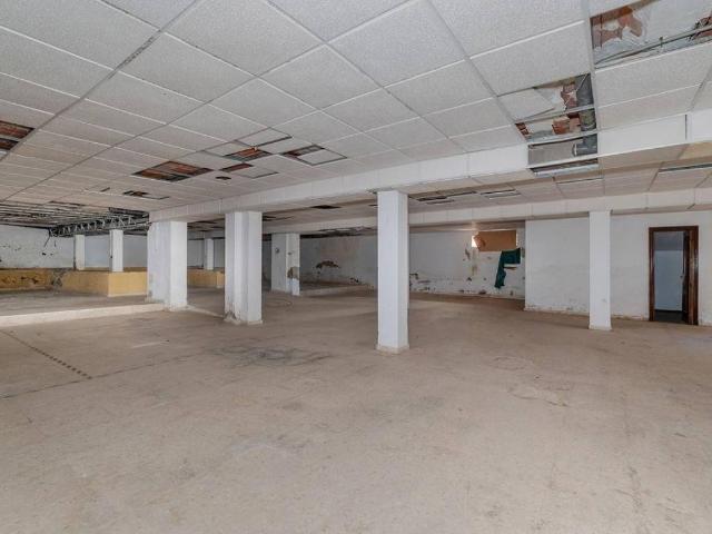 Local Comercial en venta en La Victoria, Andalucía