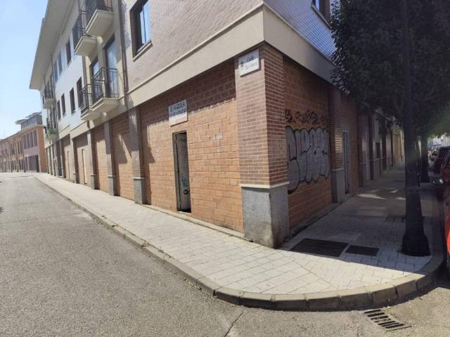 Local Comercial en venta en Laguna De Duero, Castilla y León