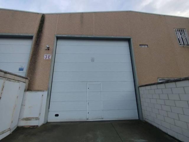 Local Comercial en venta en Laguna De Duero, Castilla y León