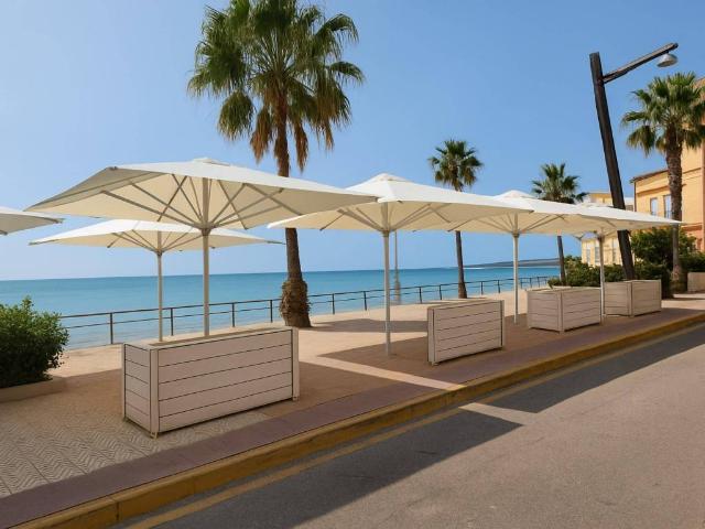 Local Comercial en venta en L'ampolla