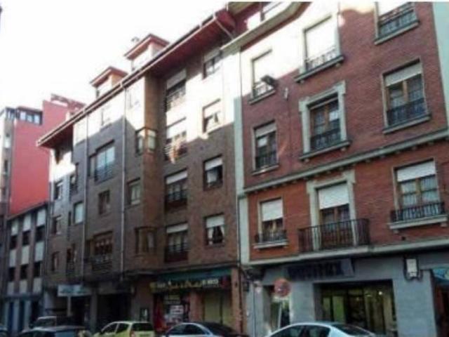 Local Comercial en venta en Castandiello, Langreo