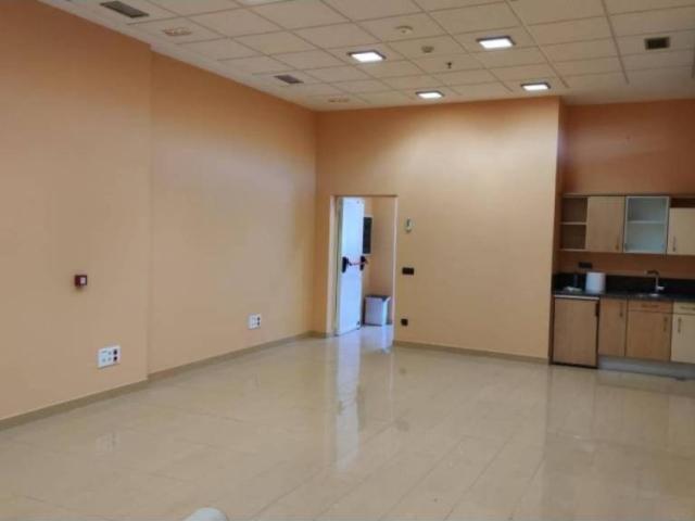 Local Comercial en venta en Lardero, La Rioja