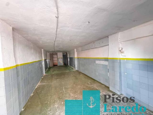 Local Comercial en venta en Laredo, Cantabria