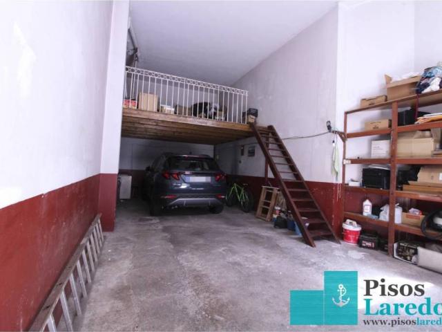 Local Comercial en venta en Laredo