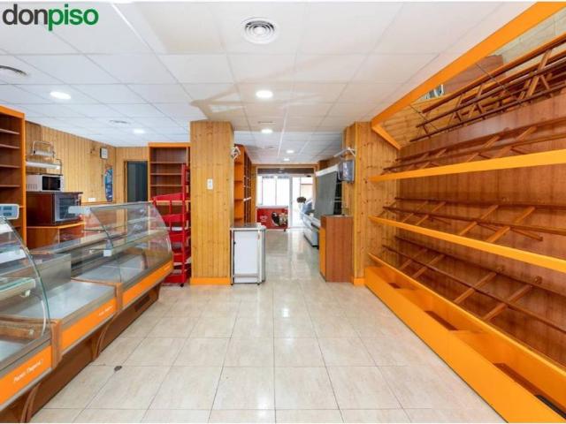 Local Comercial en venta en Comarca de la Vega de Granada, Andalucía