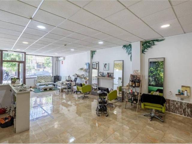 Local Comercial en venta en Gabia Grande, Comarca de la Vega de Granada