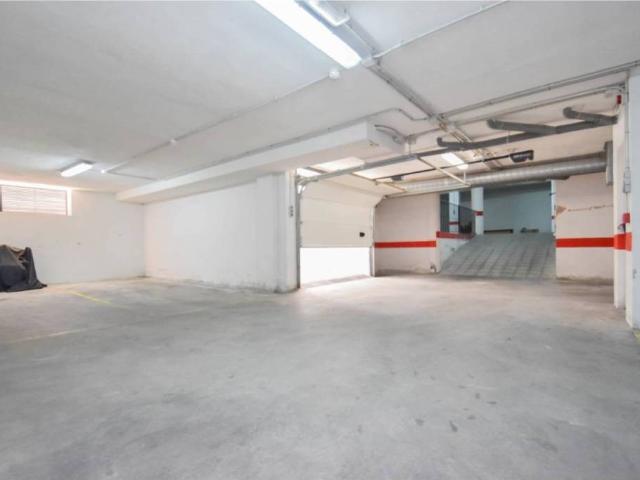 Local Comercial en venta en Comarca de la Vega de Granada, Andalucía