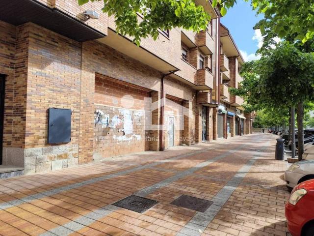 Local Comercial en venta en Las Navas Del Marqués, Castilla y León