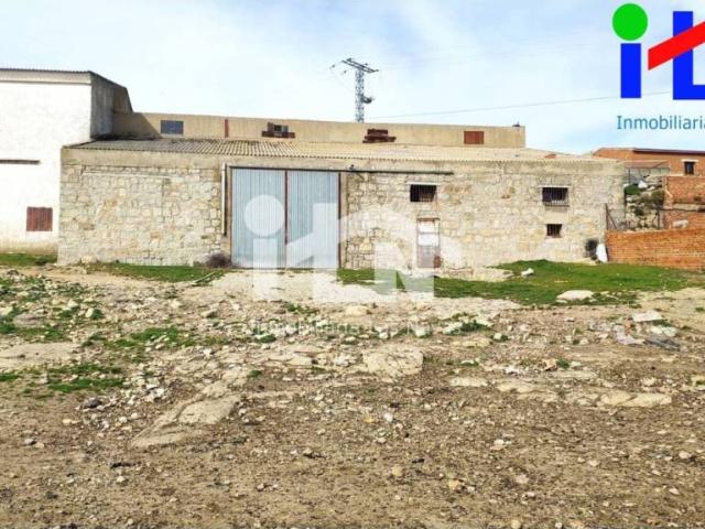Local Comercial en venta en Las Navas Del Marqués, Castilla y León
