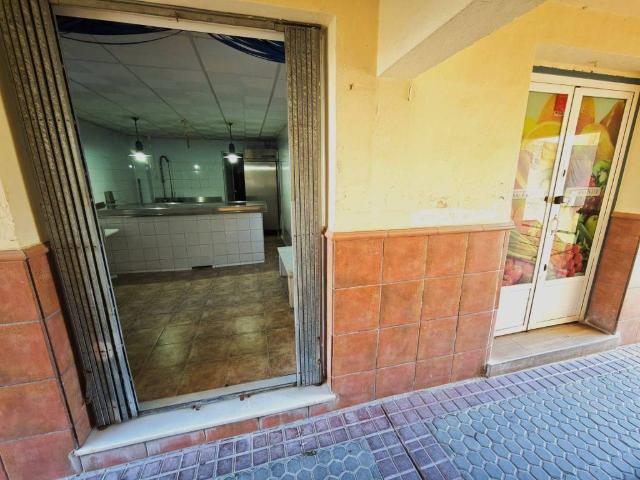 Local Comercial en venta en Lebrija, Andalucía